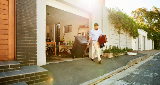 Best Yard Cleanup Services  in Avenal, CA